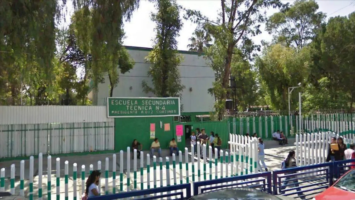 1537454_648552445203828_1253491061_o