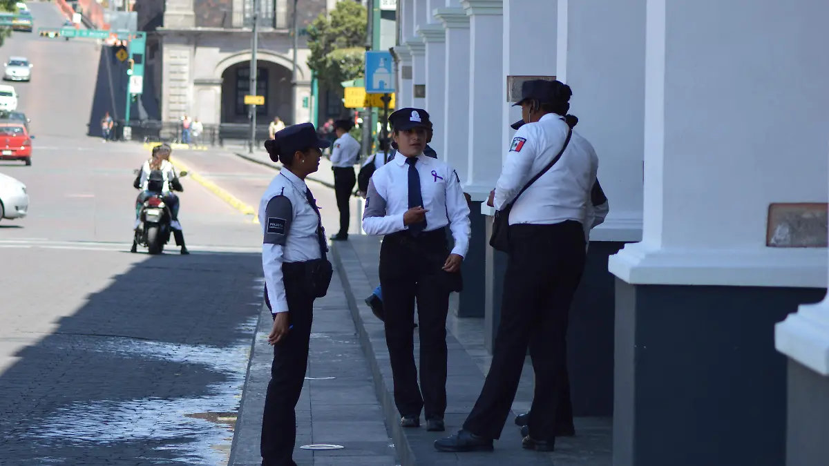 UN DIA SIN MUJERES 16