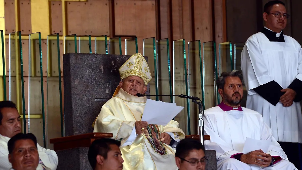 Misa en lla Basilica Ms17