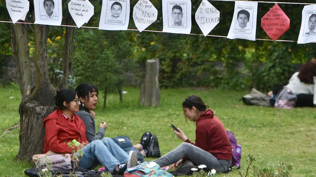 2c7961a4-a05d-44aa-bb23-e935dc00cfe2