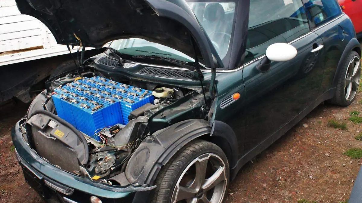 892a6d5d-da3b-46fc-99e3-536bc61f96f9