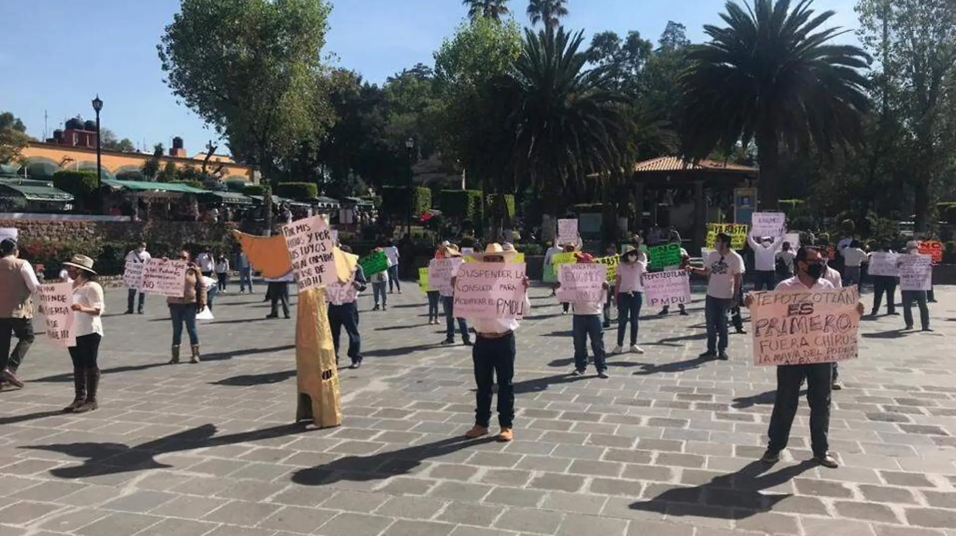 habitantes-tepotzotlan-manifestaron-explanada-municipal