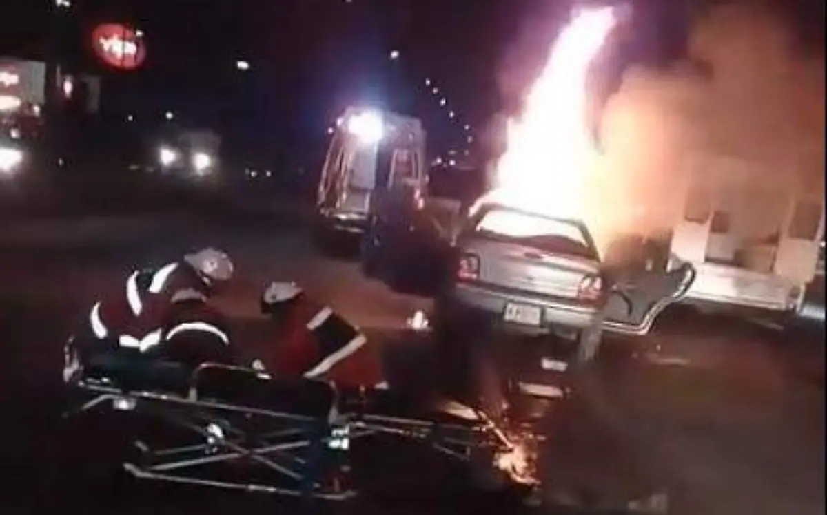 BURNED CAR (2)