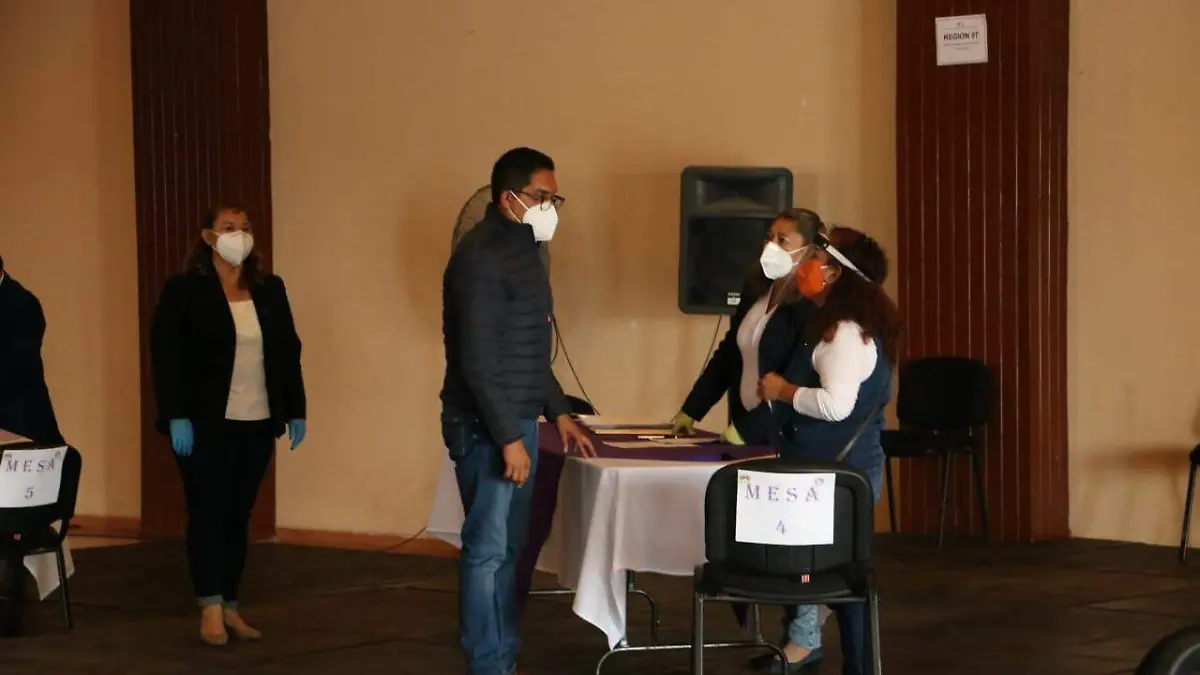 5d52de40-7ba5-41c0-98f2-e086883c54d4