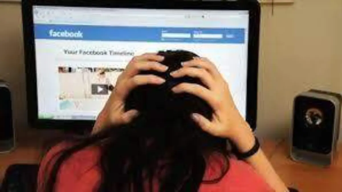 acoso redes sociales