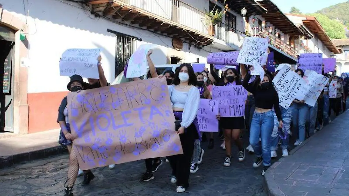 Marcha 8M Valle de Bravo