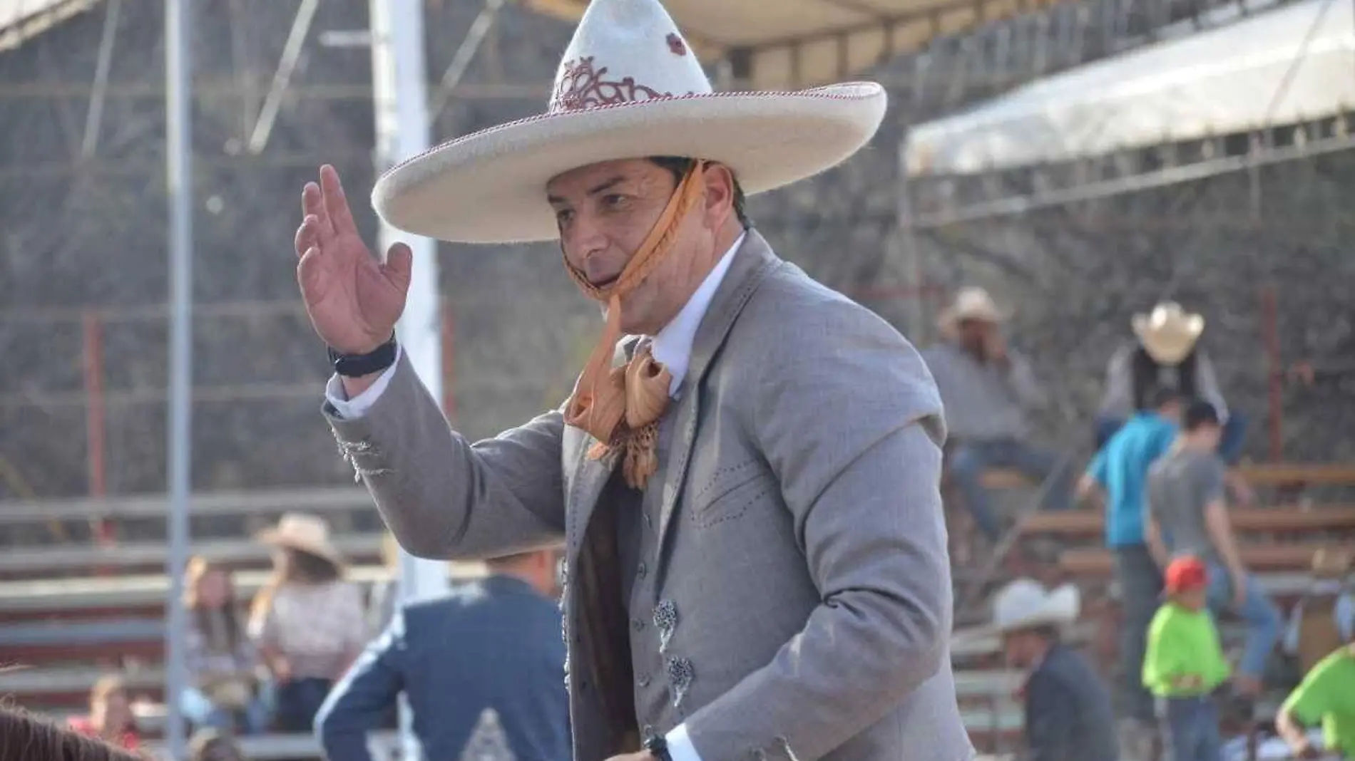 Charros2