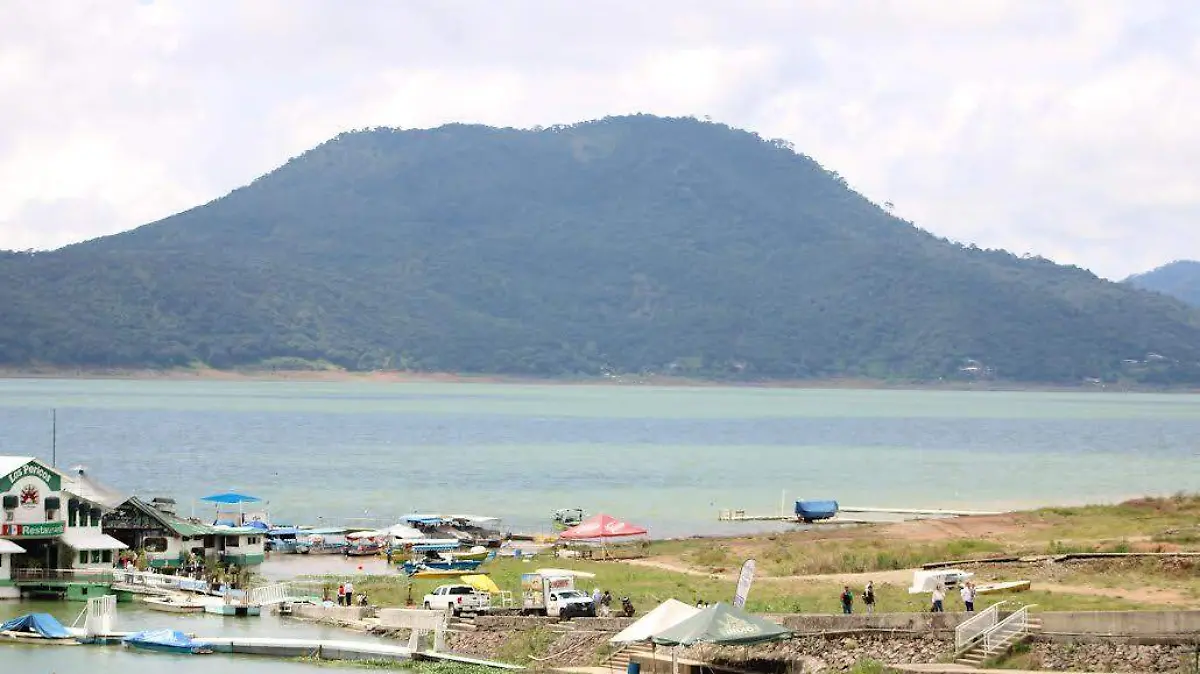 presa de valle de bravo
