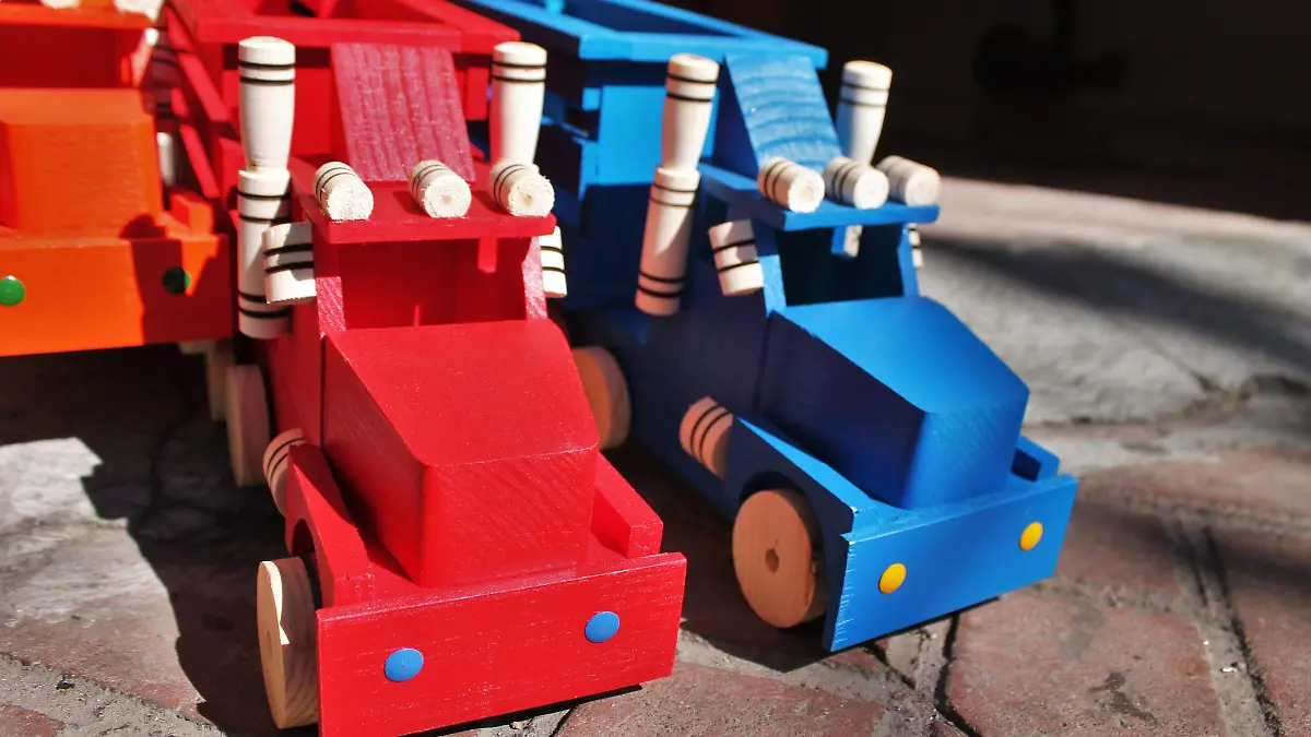 LR-JUGUETE TRADICIONAL0004