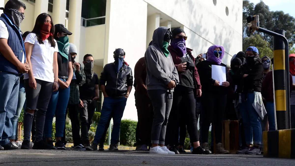 No le entregaron pliego p Ms04