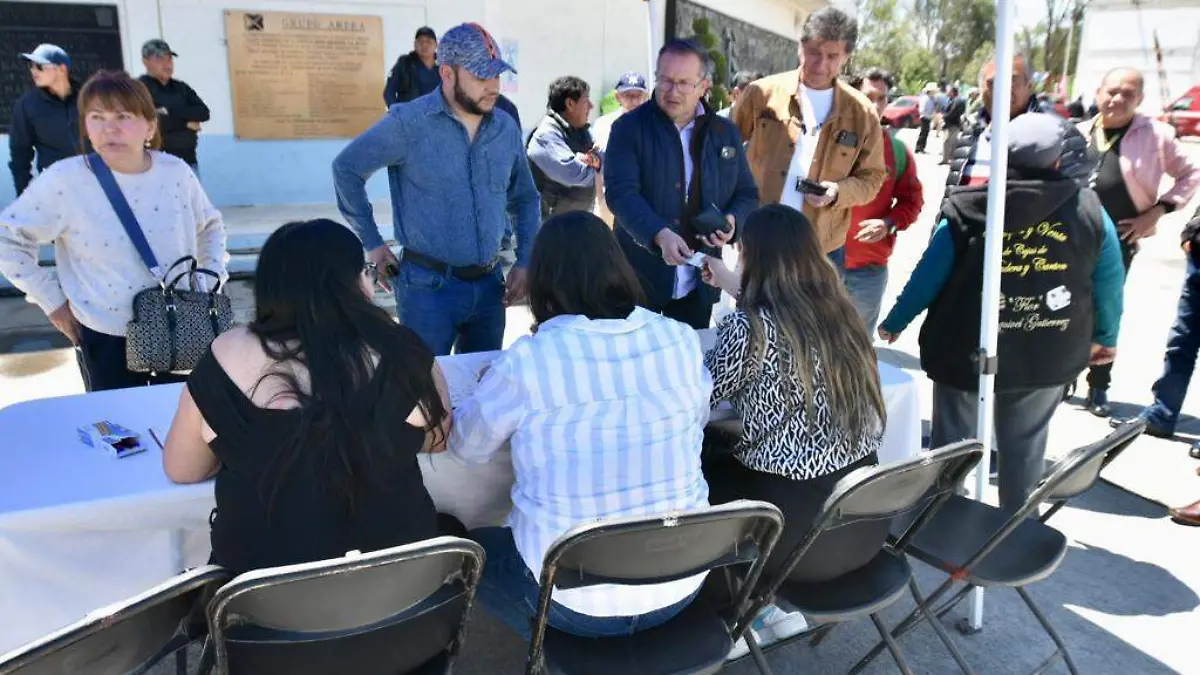 ec6fbee7-f7f7-4b14-9555-d14587302988