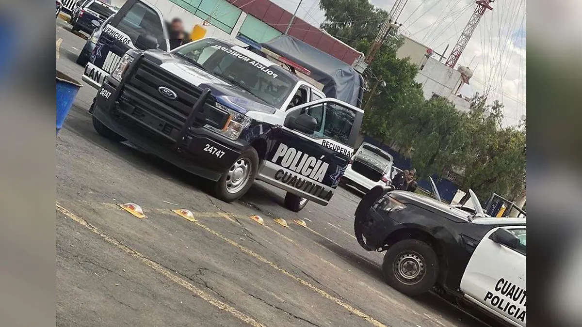 1597567709_550_municipales-extorsionaron-a-portero-de-cruz-azul-y-su-familia-en-el-edomex-lo-hicieron-retirar-10000-pesos