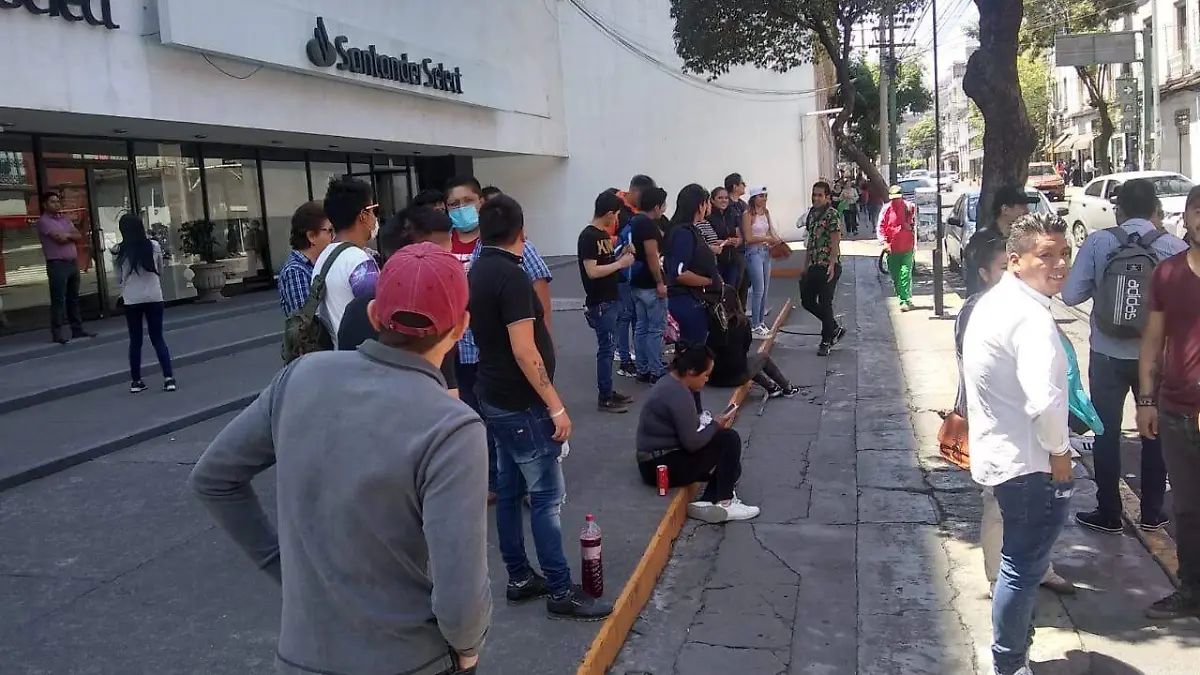 d05237fc-6279-4106-8948-906ef3935942