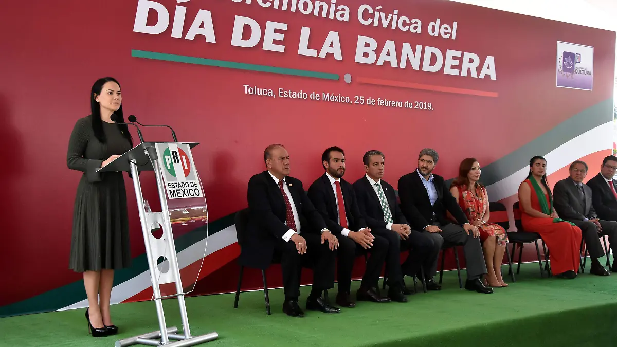 LR-CEREMONIA CIVICA0010