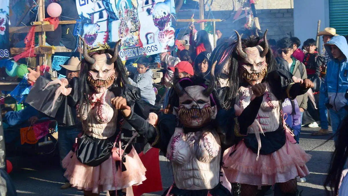 Carnaval San Lorenzo Cuahutenco