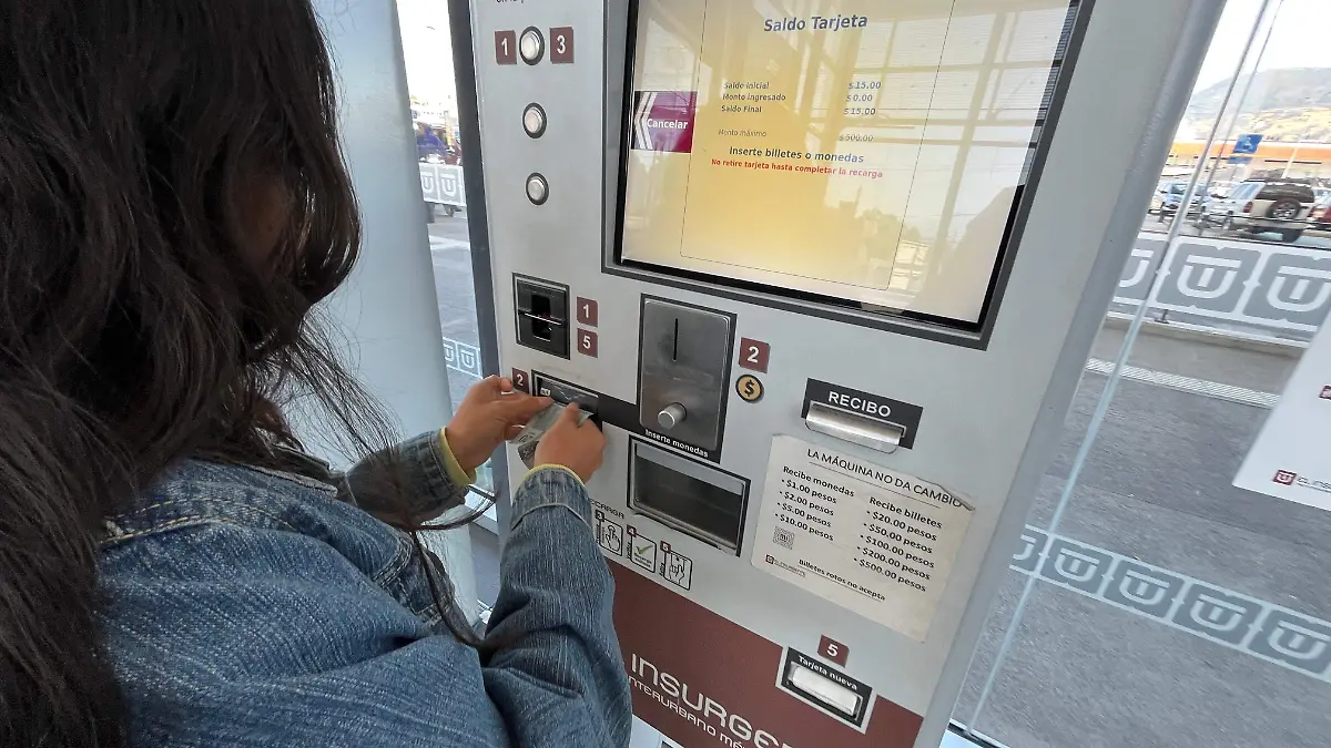 cajero tarjeta movilidad