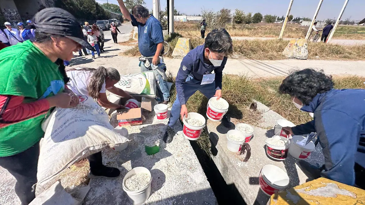 limpieza Río Lerma cascarones