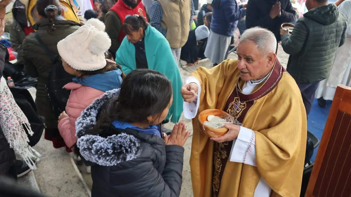 obispo-auxiliar-maximino