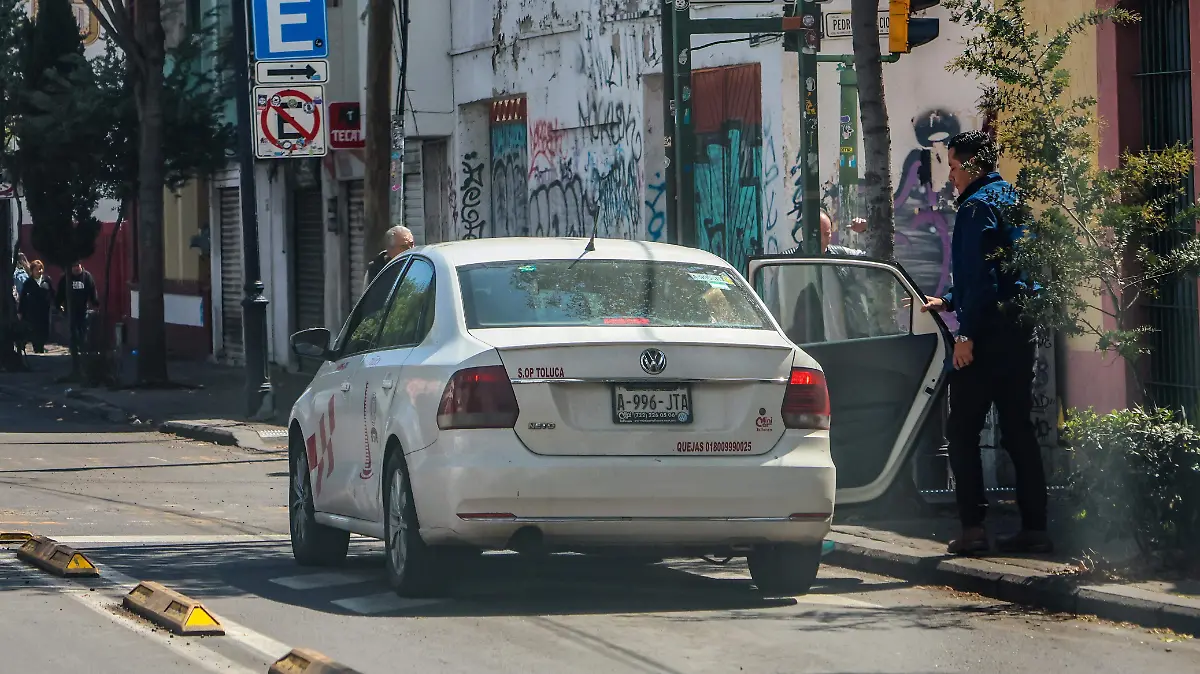 taxistas carril confinado 2