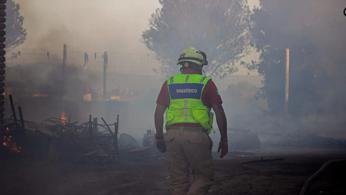 Humo-incendio-rancho-metepec