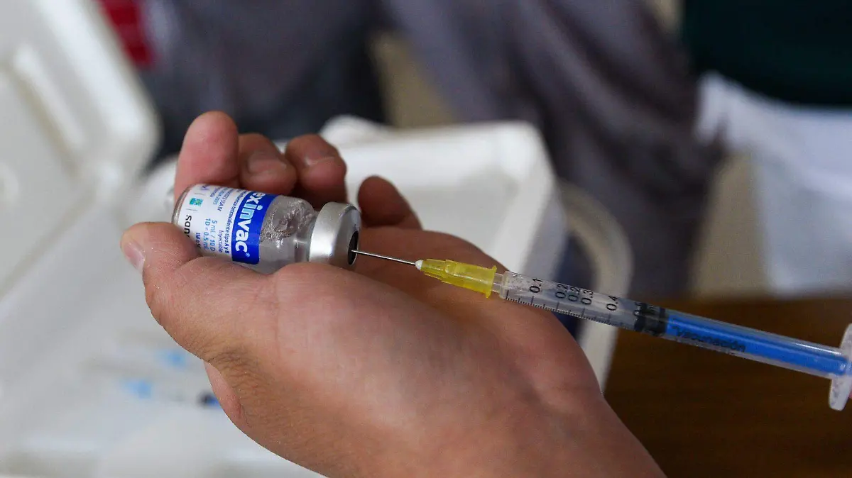 1001449_Campaña vacunación temporada invernal en el IMSS_web