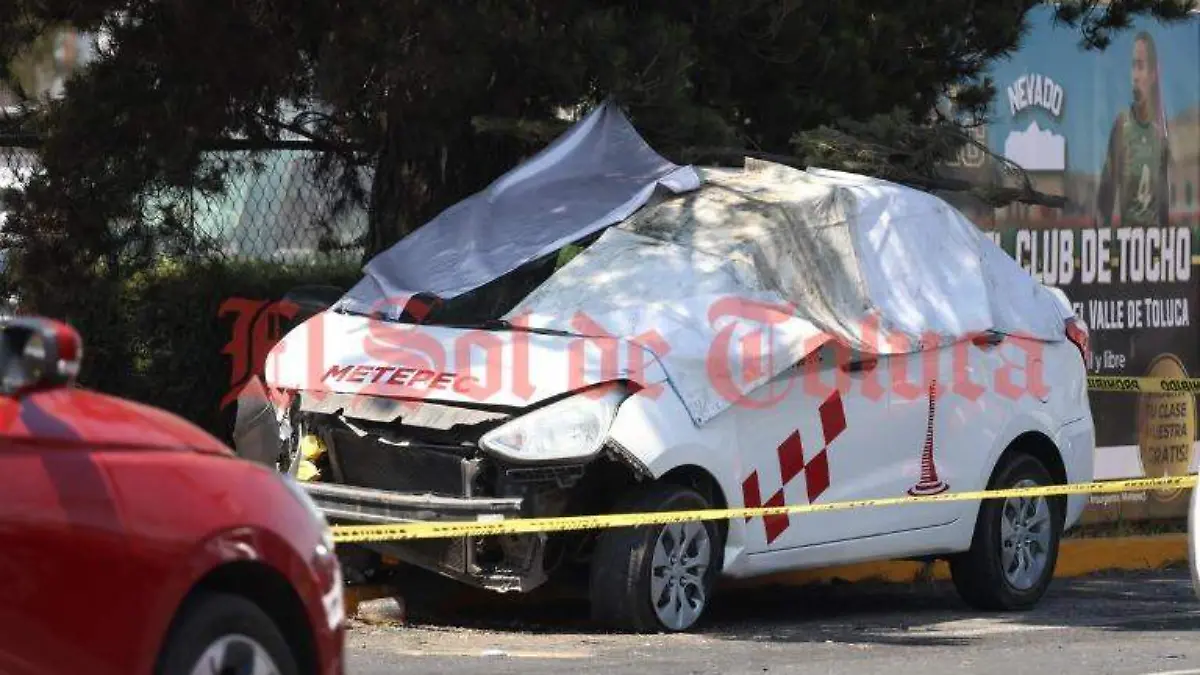 accidente taxi Metepec 3