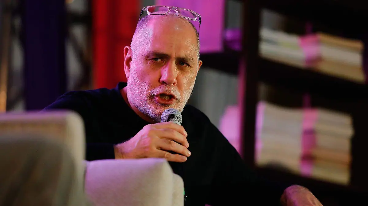 946624_Guillermo Ariaga Hay Festival_web