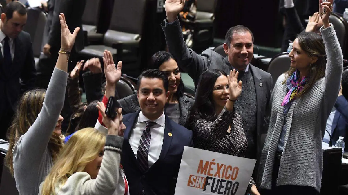 fuero diputados lovera