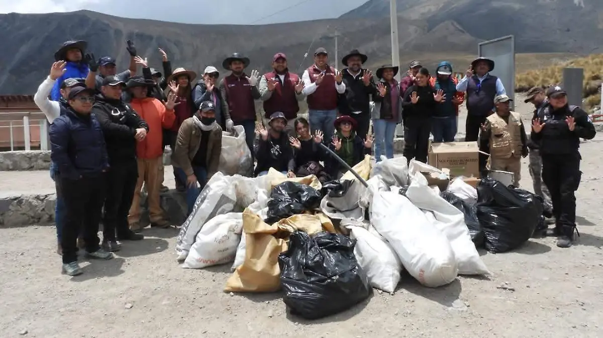 limpieza-nevado-de-toluca