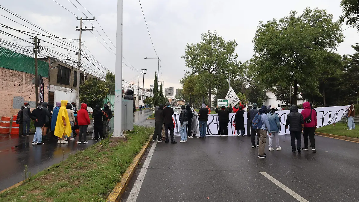 protesta-uamex-tollocan
