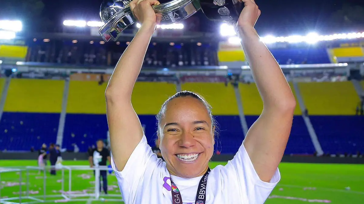 Pachuca Femenil Charlyn Corral