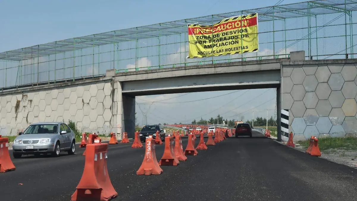 trabajos-carretera-valle-de-bravo 