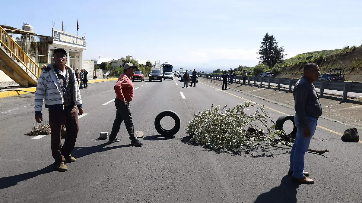 bloqueo-tenango-ixtapan 