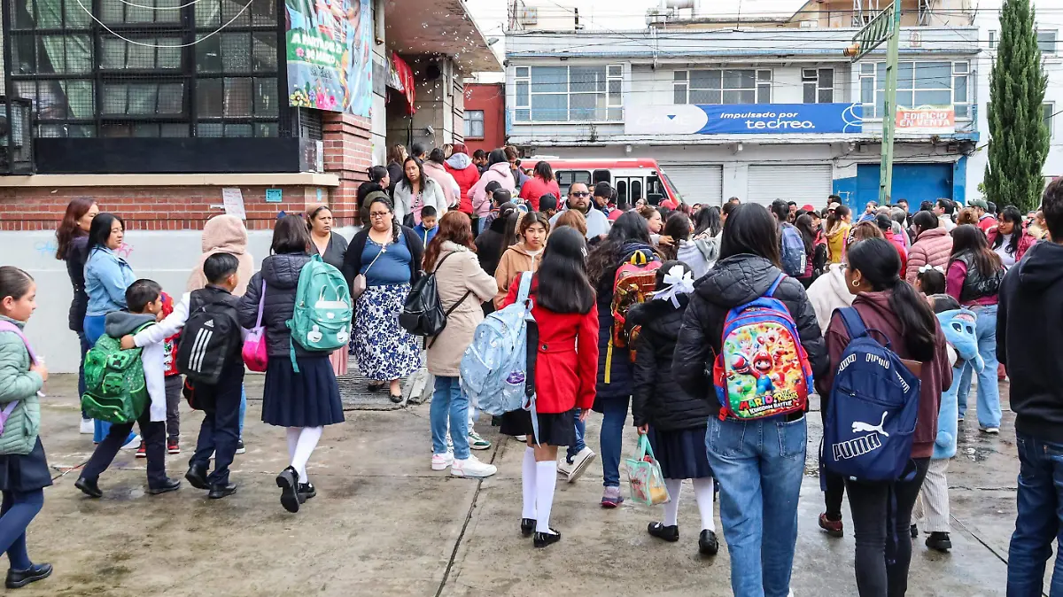 INICIO_DE_CLASES_2025 (23)