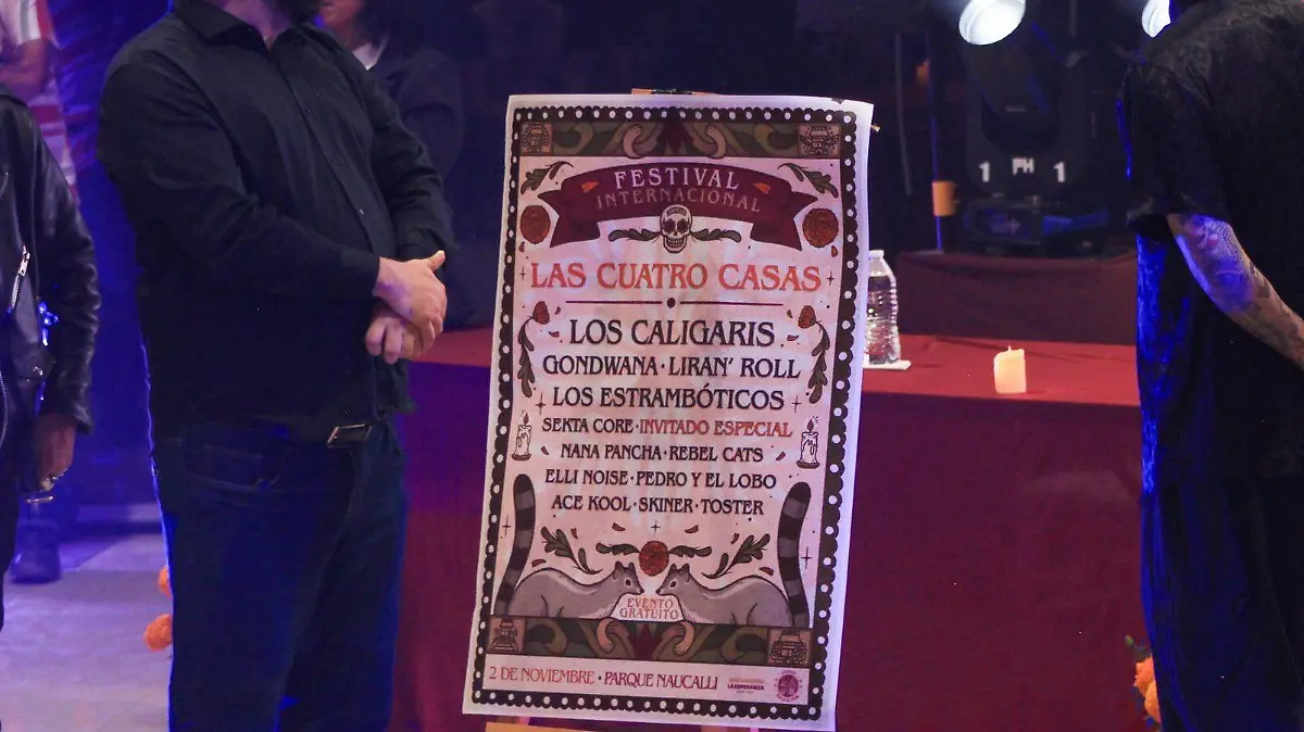 Cartel del Festival Internacional Las Cuatro Casas.