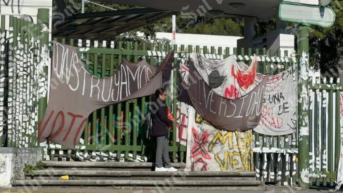 facultad-humanidades-uaemex-paro