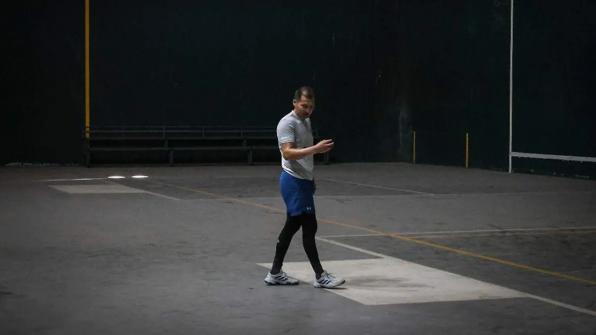 Frontball David Álvarez