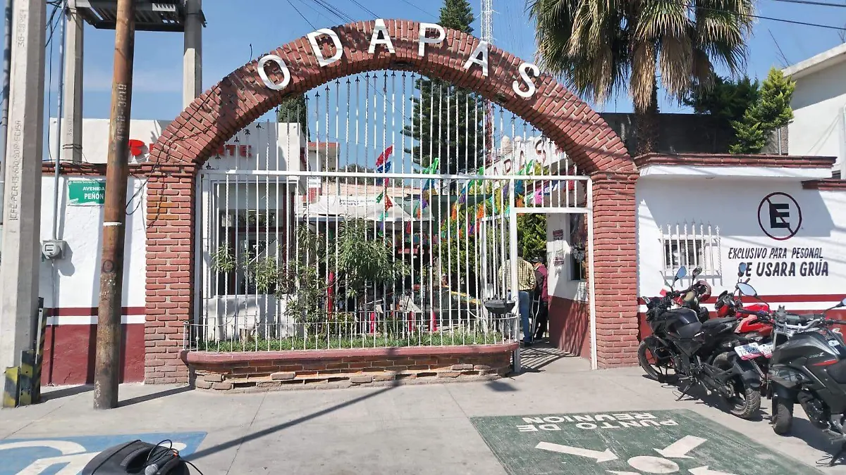 72dce328-fbf5-461d-9364-3a7c99c46146