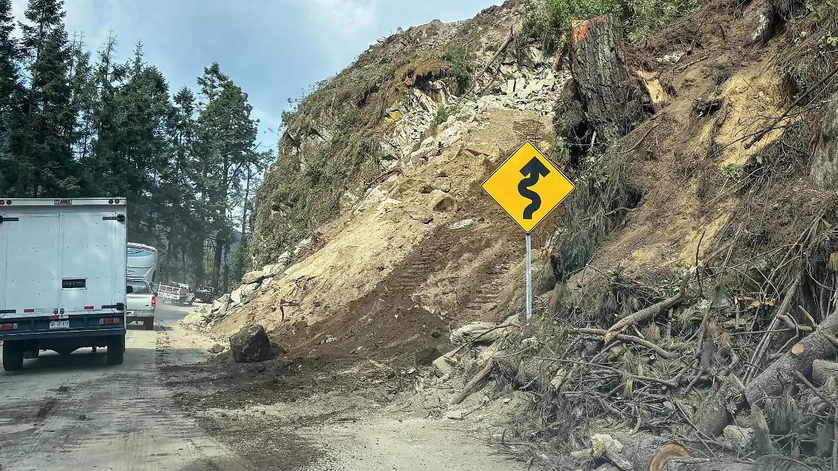 Trabajos_carretera Toluca-Ciudad Altamirano