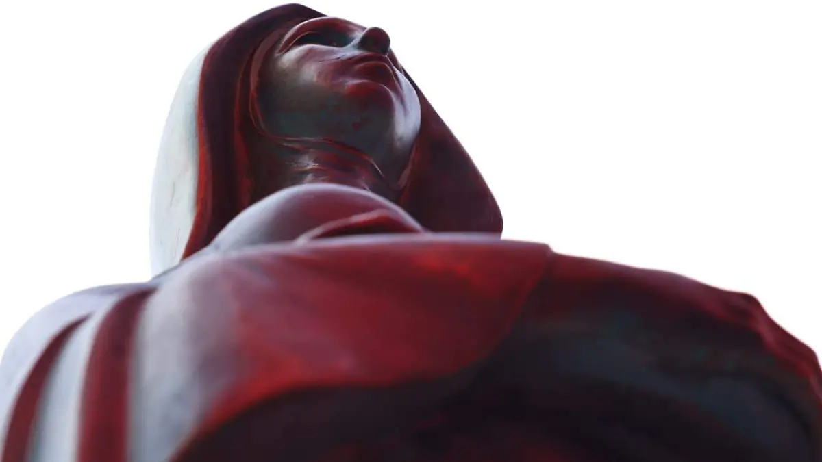 Develan escultura Sor Juana