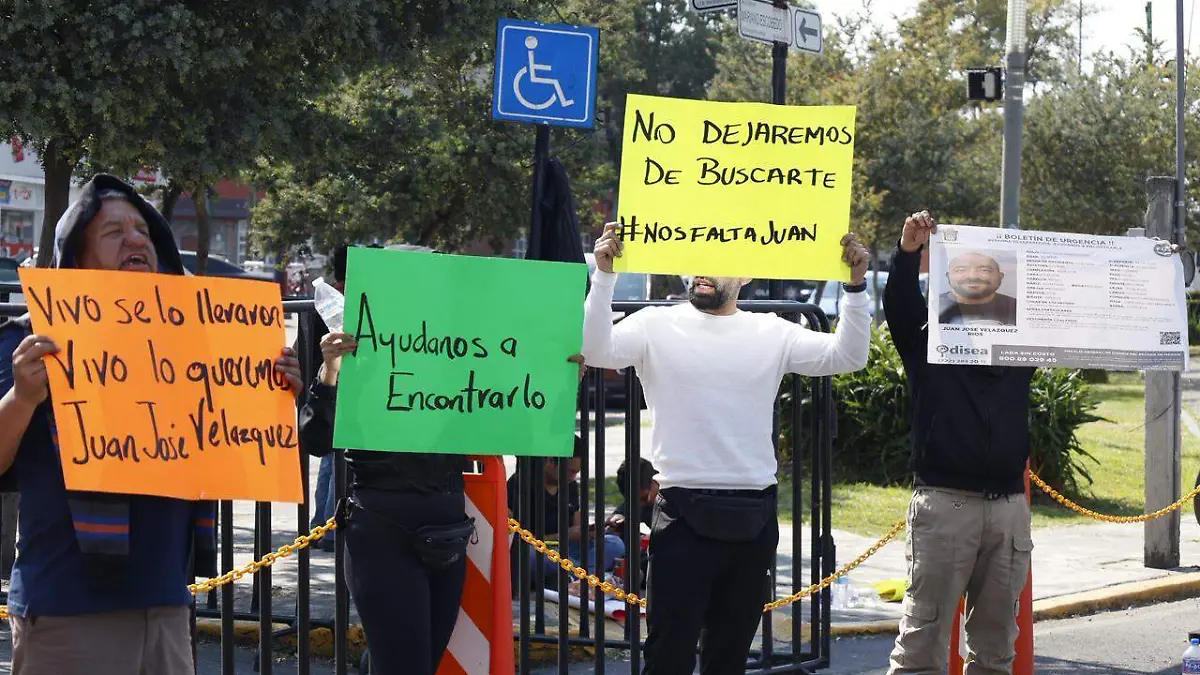 protesta-bloqueo+morelos-+en-toluca-por-desaparecido