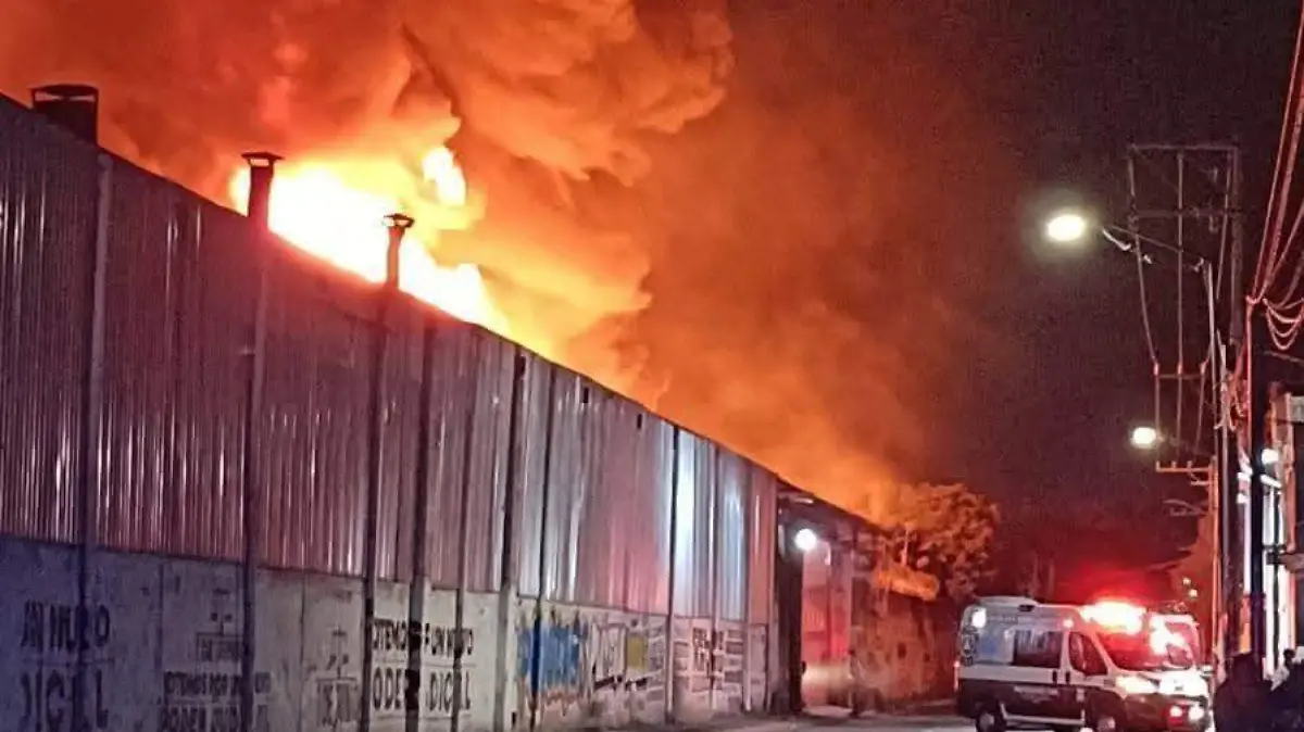 incendio-fabrica-ixtapaluca