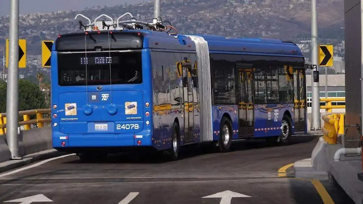 7dab2d2b-664e-4d94-914d-922d0cfc46f2