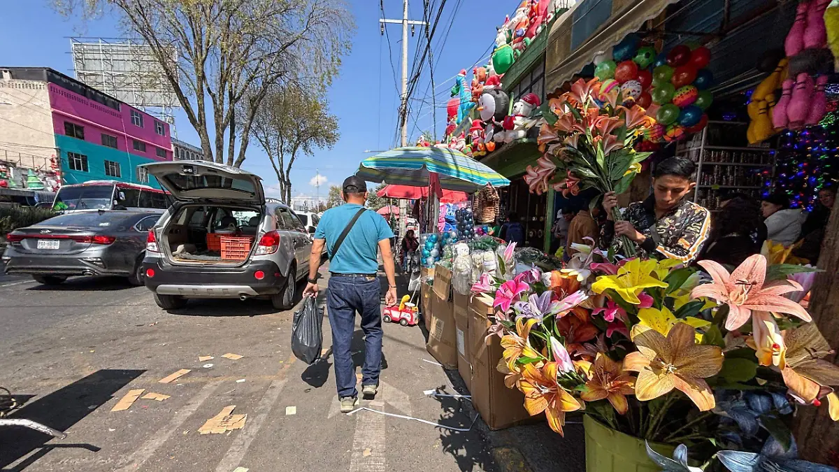 comercio-formal-terminal-denuncia-competencia-desleal-de-ambulantes