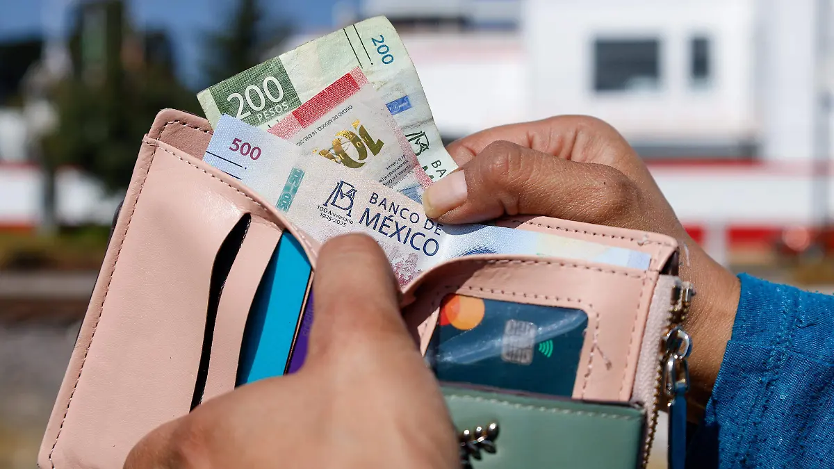 Remesas_dinero_billetes