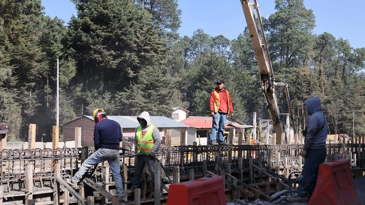 obras-n¿generan-traafico-en-la-toluca-altamirano