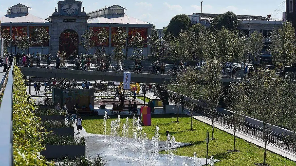 f0e6d105-f306-4aee-9d2f-d795f57f6365