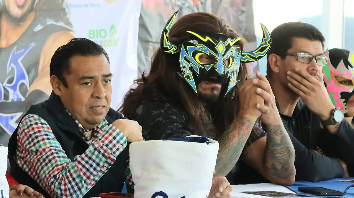 Luchas2