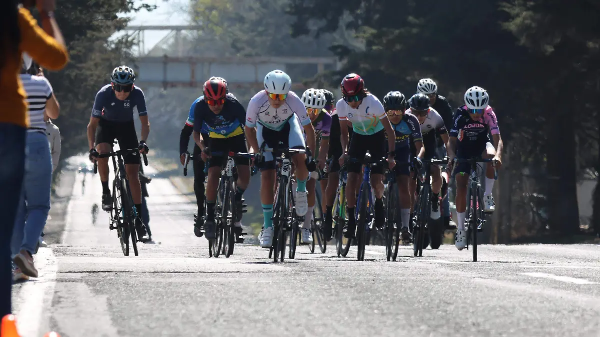 CiclismoRutaAcrecem1