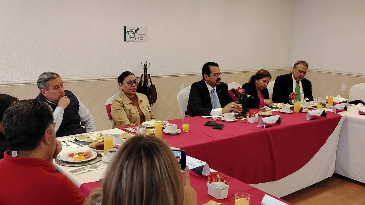 294b97b1-d451-41cf-8711-2a55a11f4568